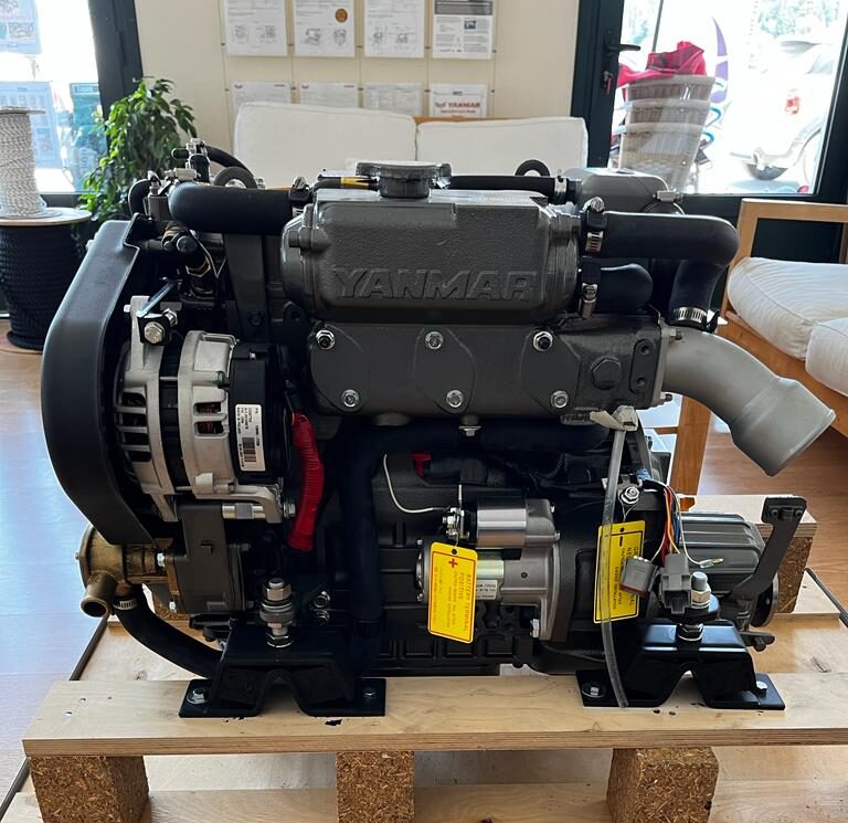 Yanmar yachting motor repair